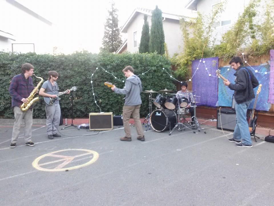 Reptilians outdoor band photo